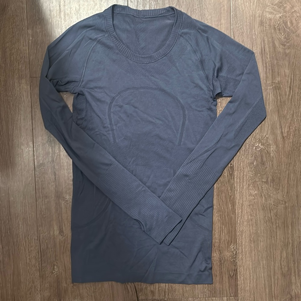 Lululemon Swiftly Tech Long Sleeve